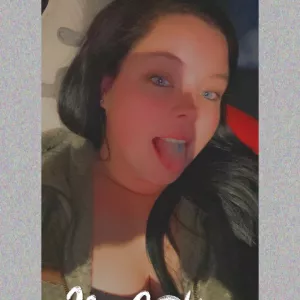 Demi Does