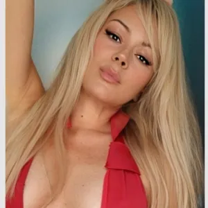 Nyxia Mia 👑