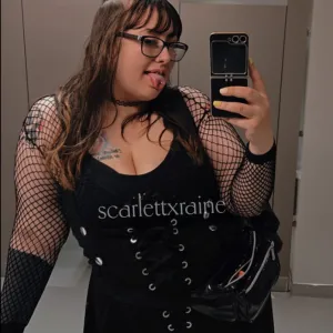 ✨️❤🖤 Scarlett Raine ❤🖤✨️