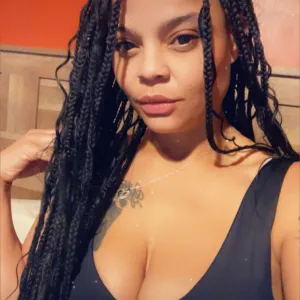 Lynzi Love
