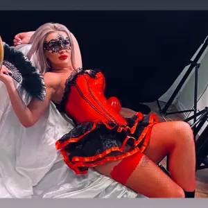Isabella Deluxe