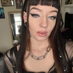 𝓢𝓪𝓼𝓴𝓲𝓪