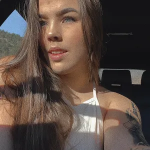 Leona