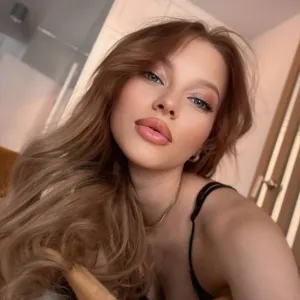 💎𝑪𝒓𝒚𝒔𝒕𝒂𝒍💎