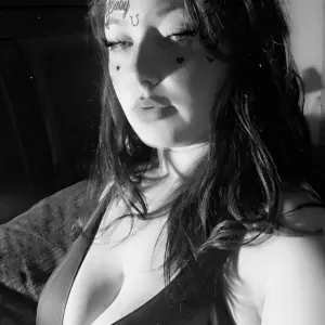 MissQueenDevil