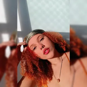 Amber Hazel (Bee)🐝🍑💦