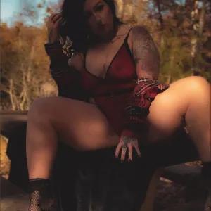 Carly Von Wolf VIP