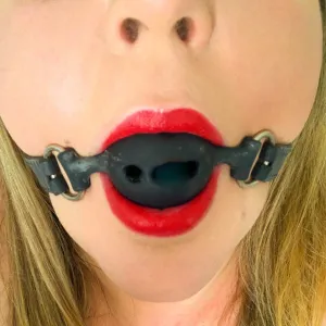 Sexy Bi Bonnie Hotwife