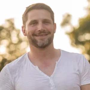 Tom