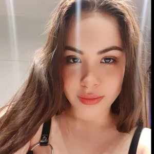 AMBAR BLUME