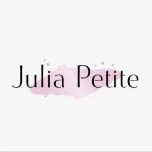 Julia Petite