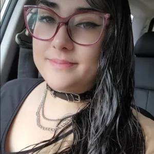 LizGonzIsThick
