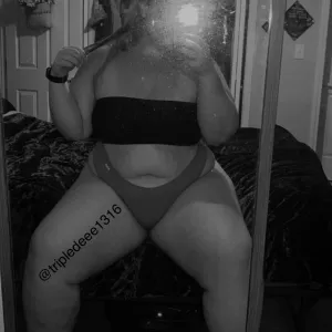 Dee Dee 🖤