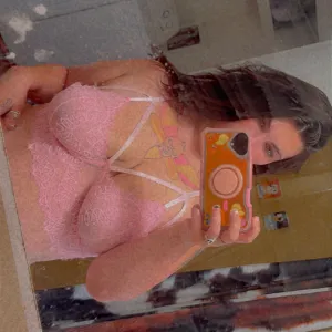 𝕂𝕪𝕝𝕚𝕖 ℂ𝕙𝕣𝕚𝕤𝕥𝕚𝕟𝕖 𝕋𝕚𝕓𝕓𝕖𝕥𝕥𝕤