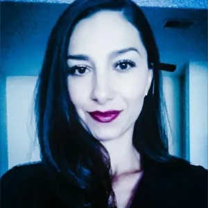 Vivacious Vanessa