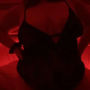 Melanie🖤⛓