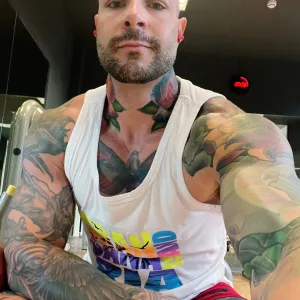blueeyesxxlPREMIUM