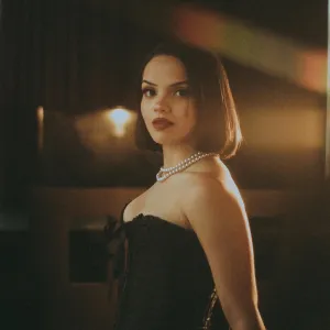 Isis Diamante