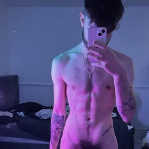 George 🍆 9️