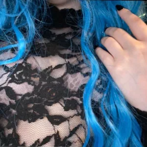 Kawaii gamer girl