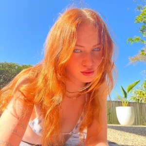 Vikki 🧡