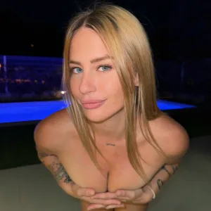 Vanessa Viviene💦