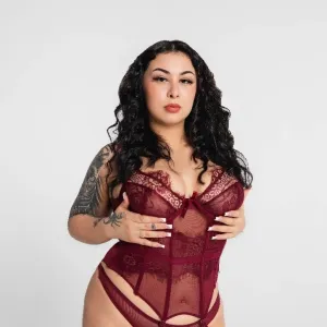 Natalia (Link in Bio!)