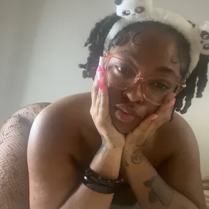 Pretty kitty 🍨💦🐱