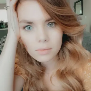 Nora Vain