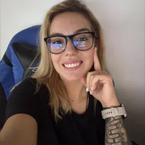 🖤Sexy Curvy Jade🖤