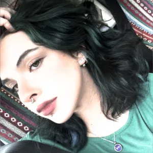 Jade🌚
