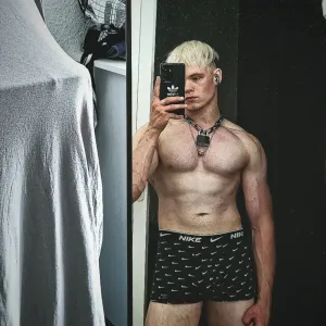 Me but naked