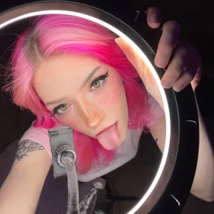 Pretty Pink Lady