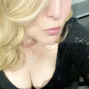Sunshine Nicole