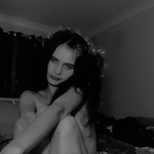L 🌸🫧