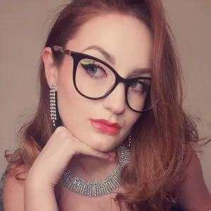Ava Riley VIP