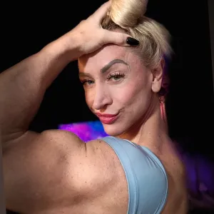 Muscle Diva Heather Armbrust