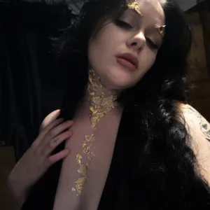 Ella.Haute.Pssy