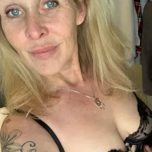 @missmirka