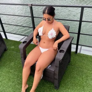Melania Tonuzco🧸