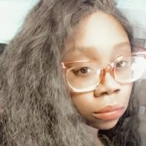IamQuinnStar/Roxxiexoxo