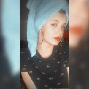AintYouThatGirl