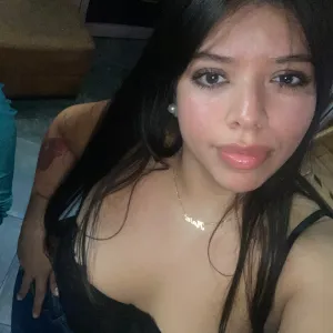 TASTY LATINA 💋