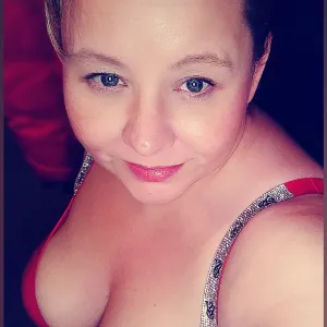 CurvyCap69