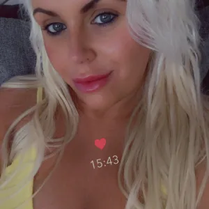 Blondie