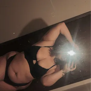 Mommy🤤