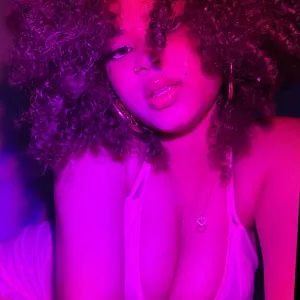 Gia Gold