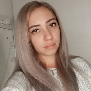 ⭐️Adelina Bianca⭐️