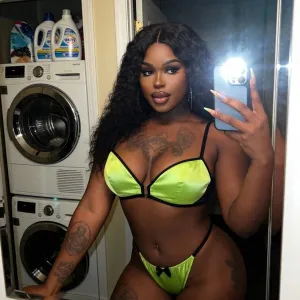 8 INCH HUNG TRANS GIRL
