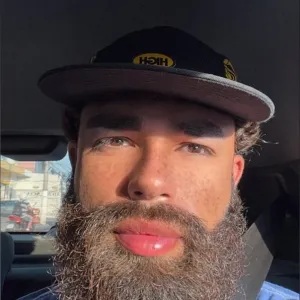 𝐀𝐌𝐀𝐑𝐎 𝐌𝐀𝐆𝐍𝐎